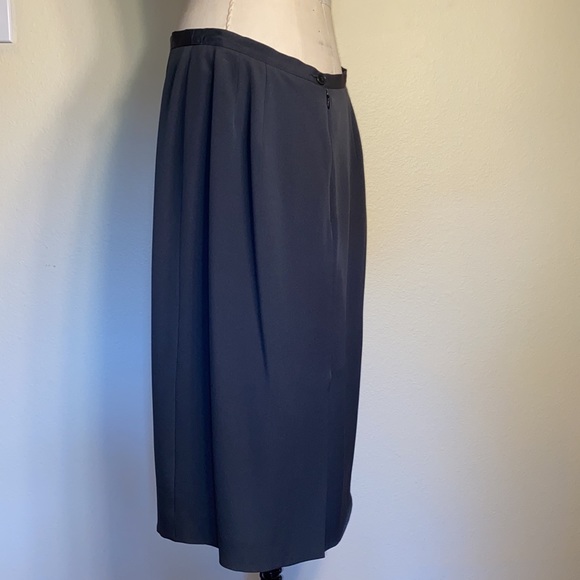 VINTAGE ARMANI | SKIRT | 12 - Picture 4 of 10